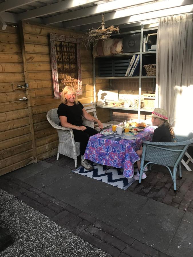 B&B Bij De Zee Centre Of Julianadorp 10 Min From Beaches מראה חיצוני תמונה